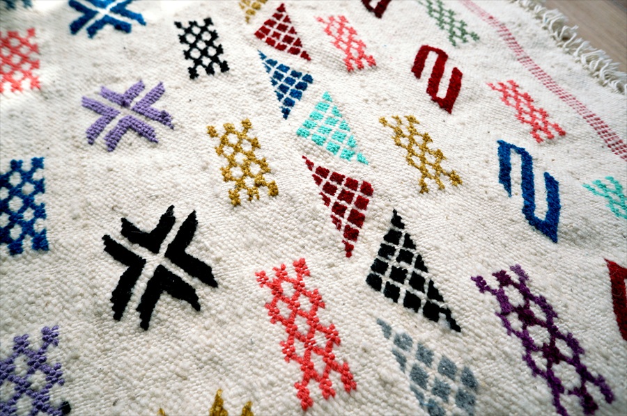 　アラビアン クリームAの画像