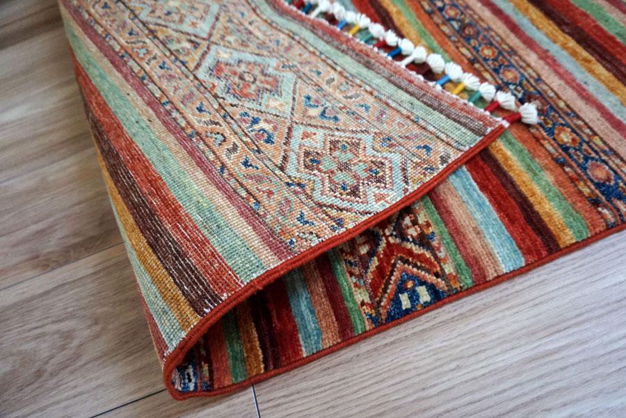 パキスタン絨毯画像