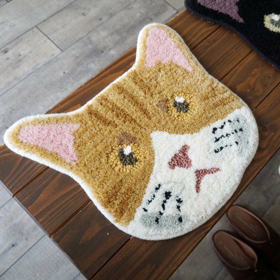 猫の顔デザイン アウトドアチェア 楽天市場】猫型 マット 猫顔 チェアパッド ネコ顔 パッド 猫の顔