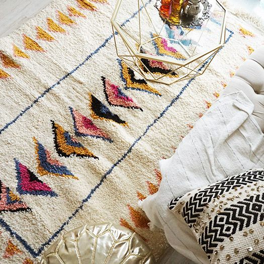 世界に1枚だけ！モロッコ直輸入のウール100％ハンドメイドベニワレン