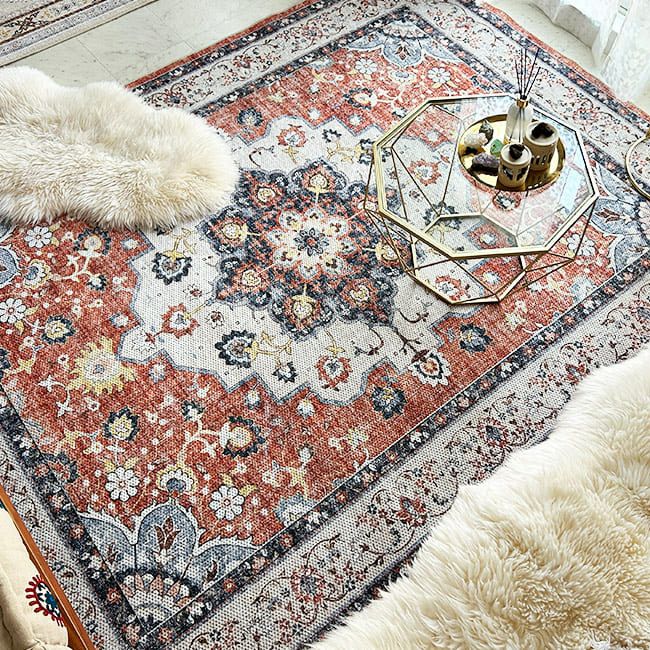 Sarry 47×69 トルコラグ　ブラウングレージュ　紋章柄 シルク 菱形 小紋 2colors ハイクオリティ