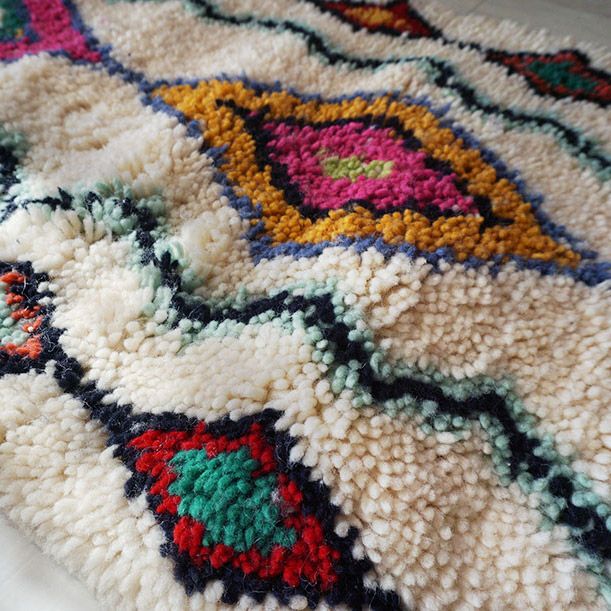 世界に1枚だけ！モロッコ直輸入のウール100％ハンドメイドベニワレン