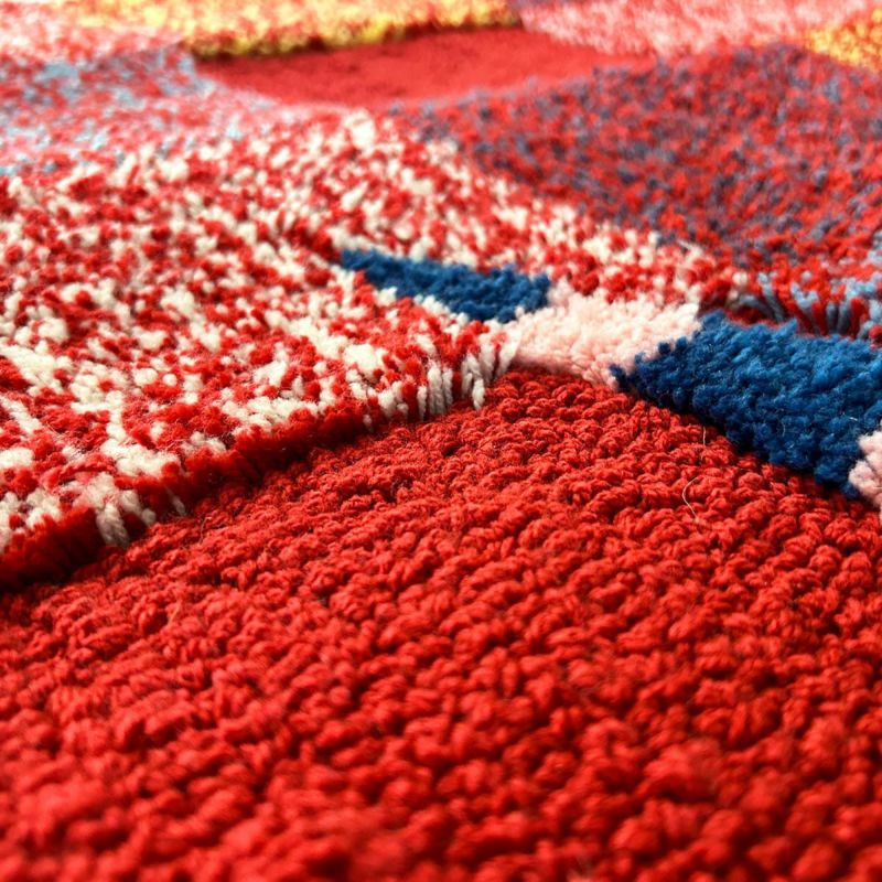 鶴レッドの商品画像